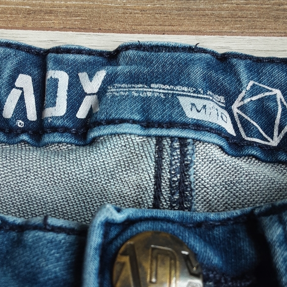 Pants - Picture 4 of 4